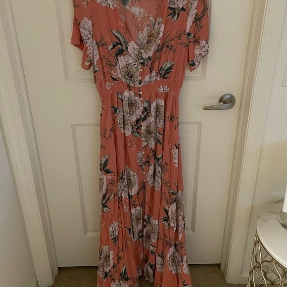 Peach floral maxi dress - Picture 2 of 6